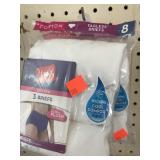 3 pkg. HANES. Ladies Briefs. Size 8.  3pr/ pkg.