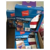 4,pkg. Hanes Cool Dri boy briefs & string