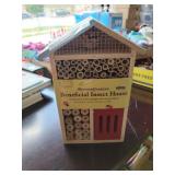 Better Gardens Beneficial Insect Home