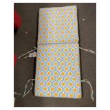 5 Patterned Seat and Back Cushions