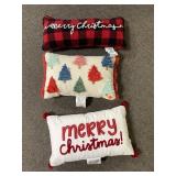 3 ct. - Decorative Christmas Pillows