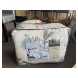 King 7 Piece Comforter Set & Throw