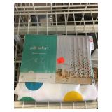 Pillowfort Shower Curtain
72x72in