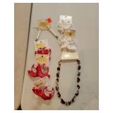 6 Cnt Earrings  & 1 Necklace