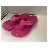 Crocs Flip fFops Size 9/11