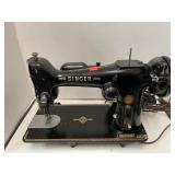 Old SINGER sewing machine. Vintage. Model #206K.