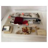 Group Lot of Vintage Jewelry