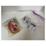 Vintage Mickey Mouse Handholder, Shoes