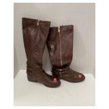 Ladies Boots (Size 7?)