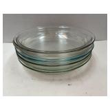 6 - 9in PYREX pie plates.