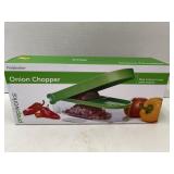 Onion chopper