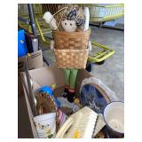 Box lot misc items. Decor. Craft. Etc.