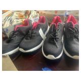 2 pair ladies shoes sz 10