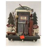 Decorative GOLF wall decor w/ peg hangers.