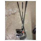 4 Golf Clubs