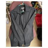 Van Heusen Dress Shirt (32/33, Regular Fit)