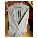 Roundtree & York Dress Shirt (33 Slim Fit)