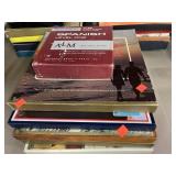 5 boxed Sets of Albums. 1 Spanish Level one set.