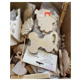 Wood pieces for crafting.