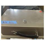 Cash box. No key.