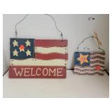 2 Cnt Wooden American Flags