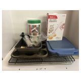 Miscellaneous Kitchen lot contains Muffin Tin,
