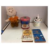 Lot of 5 Peanuts.  Charlie Brown. Snoopy.