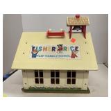 FISHER PRICE Play School House. 1971.