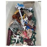 Lot of cowboys & Indians & accessories.