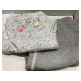 2pr.  Ladies. Joggers & warm ups. 3X & L.