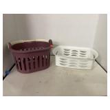 2 ct. - Small Plastic Baskets