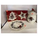 Group Lot Cardinal Decor Pieces