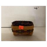 Small Longaberger Basket (1994)