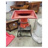 Flowtron Electric Chipper/Shredder/Mulcher