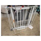 Regalo Baby Gate Swing