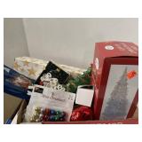 Lot of misc Christmas decor.