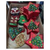 10 Pretty Christmas boxes / ornaments.
