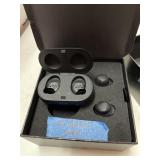 SAMSUNG ear buds with case. No power cords.