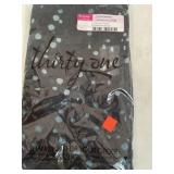 Thirty-One Avenue Scarf Foulard Avenue.  Cool