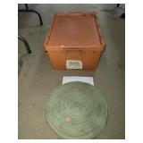 Storage Tote & 6 Cnt Wrapables 15 Inch Round