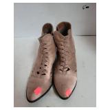 Ladies Suede Booties Sz 9