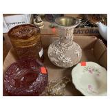 Misc vases, glassware.