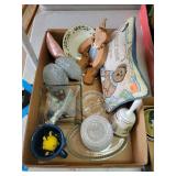 Flat of Misc House Decor