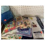 Holiday Table Coverings, Napkins, Misc