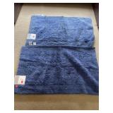 2 cotton bath rugs. 21x 34