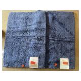 2 cotton bath rugs. 17x 24