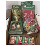 Cute lot of new Christmas items.