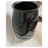 Large ceramic vase. 16in high