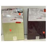 2 microfiber tablecloths.