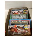 5 HO Scale Train Car Kits
